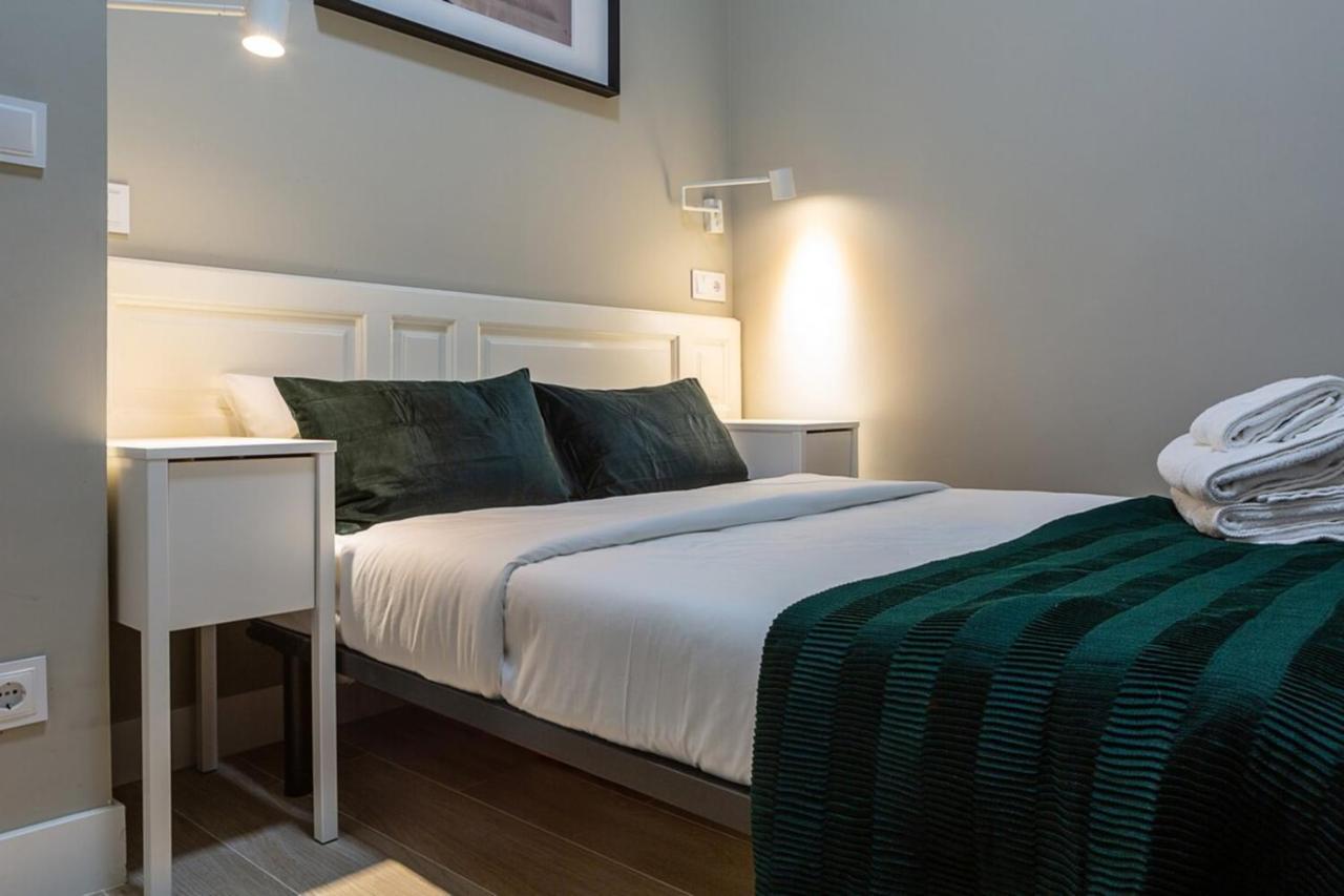 Cosy 2 Bedroom Apartment In Chamberi Madrid Exterior photo